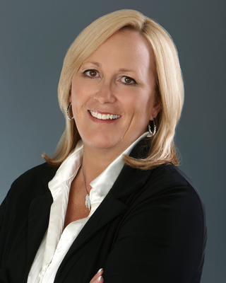 Portrait of Tammie Savage, Associate